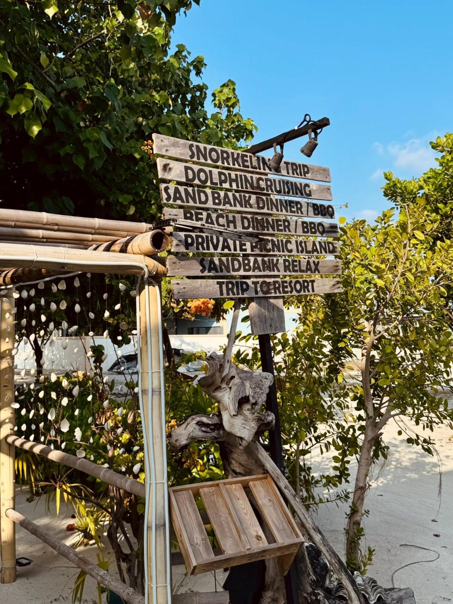 Ameera Maldives Dhiffushi Bagian luar foto