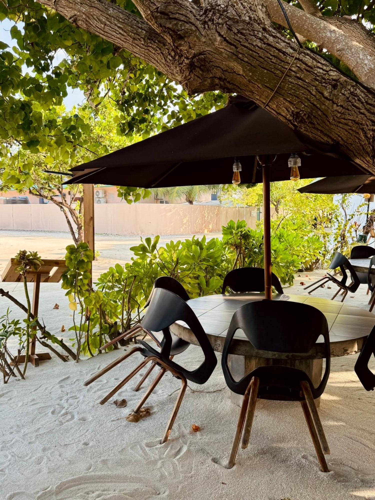 Ameera Maldives Dhiffushi Bagian luar foto