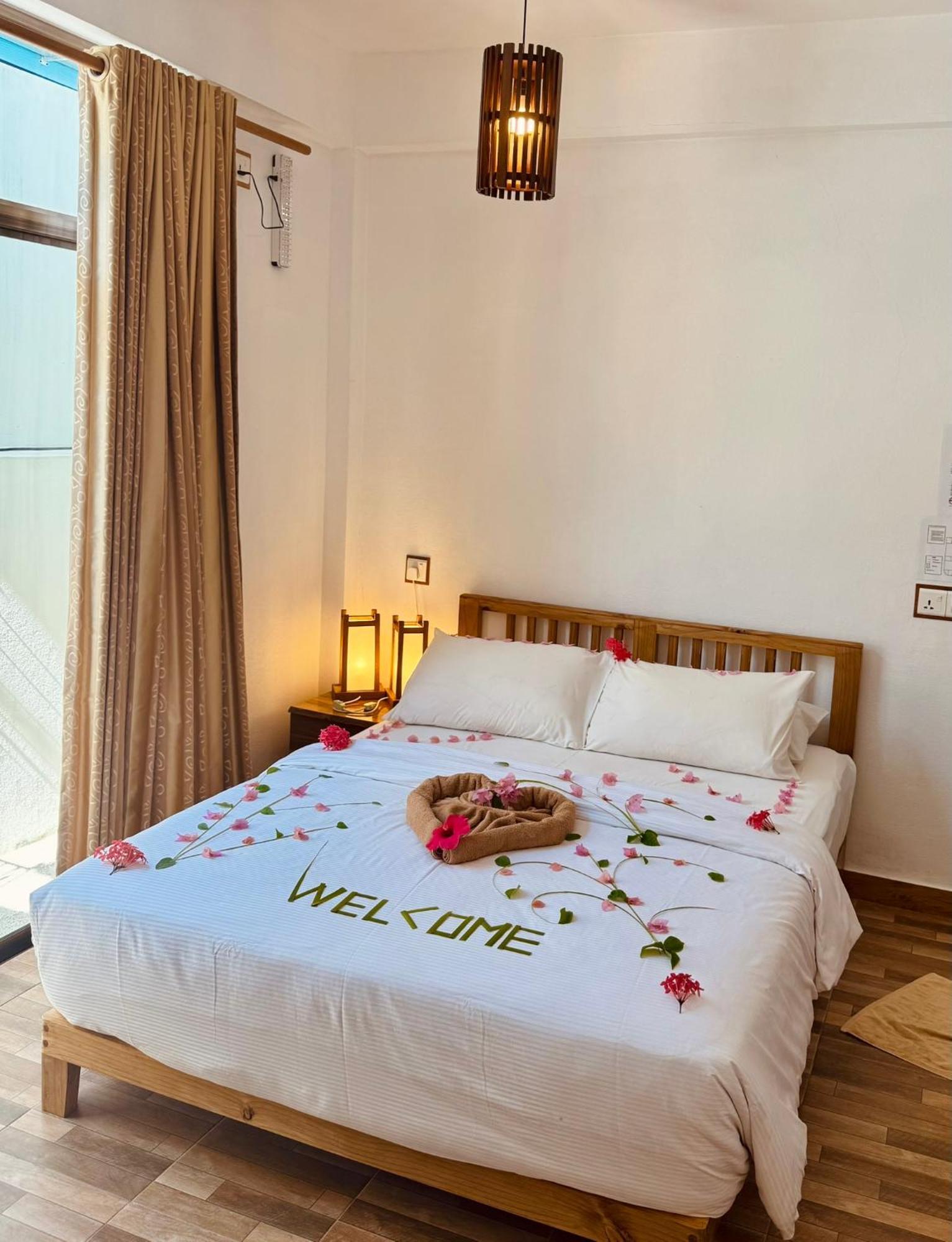 Ameera Maldives Dhiffushi Bagian luar foto
