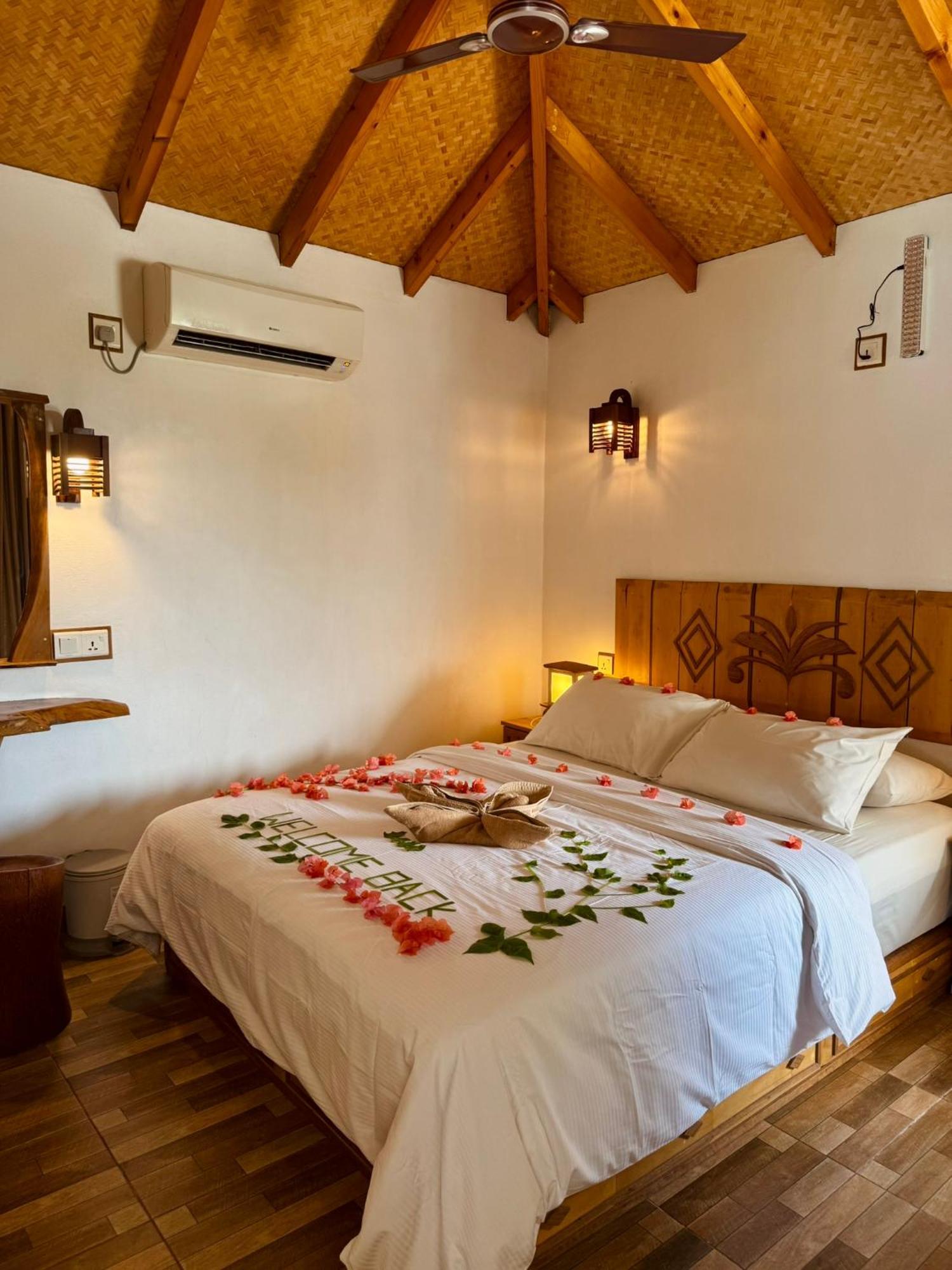 Ameera Maldives Dhiffushi Bagian luar foto